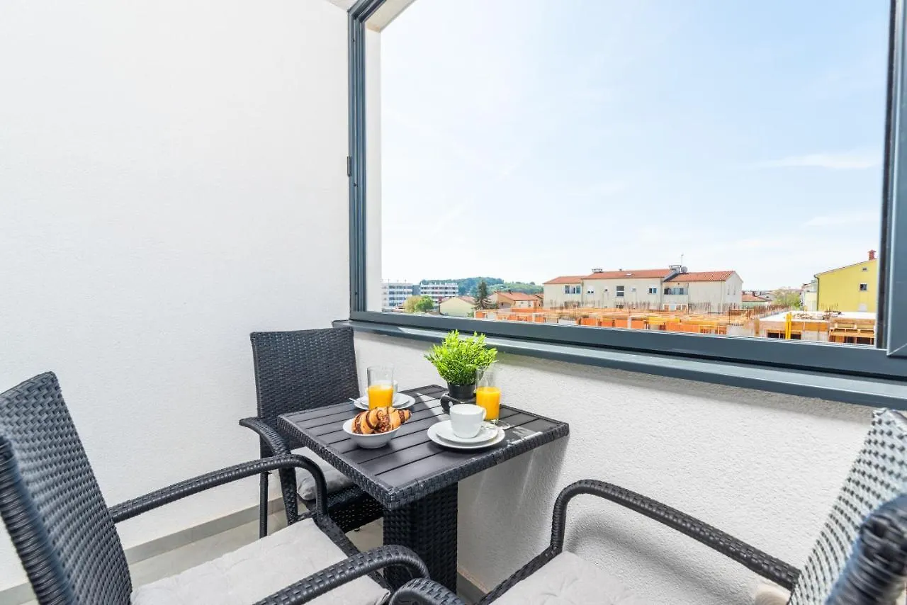 Apartman Anni Pula 0*,
